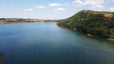 Bulgaristan 'ın Krapets Reservoir, Lovech Bölgesinin hava görüntüsü
