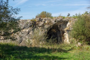 Bulgaristan 'ın Lovech Bölgesi' nin Aglen köyü yakınlarından geçen Vit Nehri 'nin şaşırtıcı manzarası