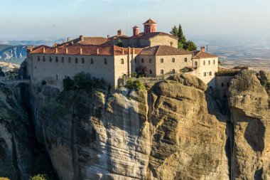 Meteora Manastırları, Teselya, Yunanistan 'ın İnanılmaz Panoramik Manastırı