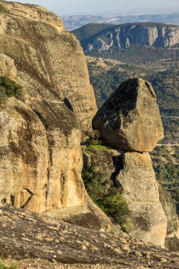 Meteora Manastırları, Teselya, Yunanistan 'ın İnanılmaz Panoramik Manastırı