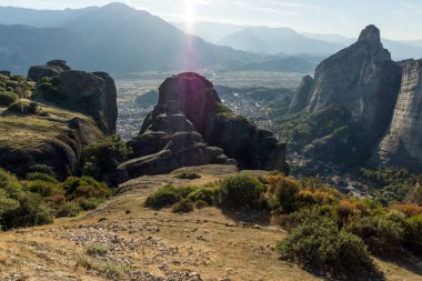 Meteora Manastırları, Teselya, Yunanistan 'ın İnanılmaz Panoramik Manastırı