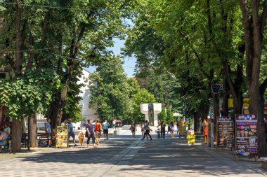 VELINGRAD, BULGARIA - 29 Haziran 2021: Bulgaristan 'ın ünlü Velingrad, Pazardzhik bölgesinin merkezi