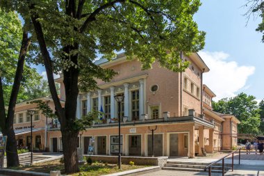 VELINGRAD, BULGARIA - 29 Haziran 2021: Bulgaristan 'ın ünlü Velingrad, Pazardzhik bölgesinin merkezi