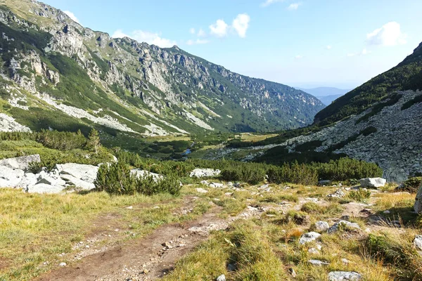 Erstaunliche Sommerlandschaft Des Rila Gebirges Der Nähe Des Orlovets Gipfels — Stockfoto