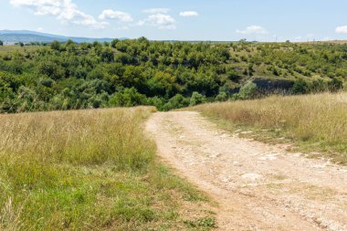 Bulgaristan 'ın Altın Panega Nehri boyunca Iskar Panega Geopark' ın inanılmaz manzarası