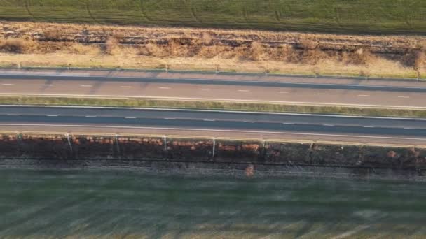 保加利亚布尔加斯地区Trakia 高速公路附近农村土地的空中日落景观 — 图库视频影像