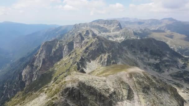Niesamowity Widok Lotu Ptaka Górę Rila Wokół Szczytu Malyovitsa Bułgaria — Wideo stockowe