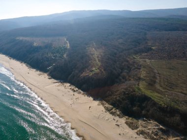Bulgaristan 'ın Burgaz Bölgesi, Irakli bölgesindeki Vaya plajının şaşırtıcı hava manzarası