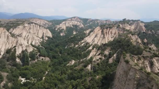 Melnik Kum Piramitlerinin Hava Manzarası Blagoevgrad Bölgesi Bulgaristan — Stok video