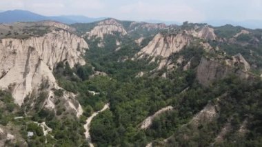 Melnik kum piramitlerinin hava manzarası, Blagoevgrad bölgesi, Bulgaristan