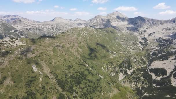 Amazing Aerial View Pirin Mountain Yalovarnika Peak Bulgaria — Video