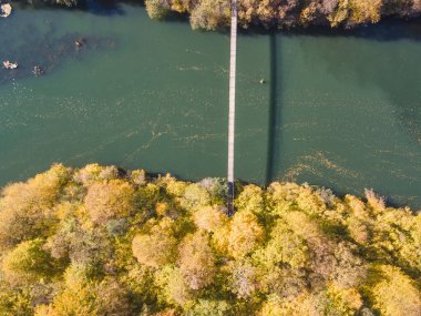 Pasarel rezervuarının hava sonbahar manzarası, Sofya şehir bölgesi, Bulgaristan