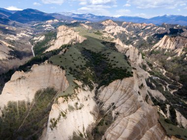 Bulgaristan 'ın Blagoevgrad bölgesinin tarihi Melnik kasabasının hava manzarası