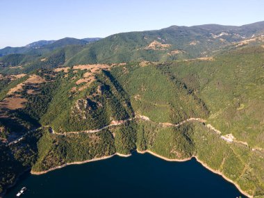 Vacha (Antonivanovtsi) Reservoir, Rodop Dağları, Filibe Bölgesi, Bulgaristan
