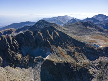 Polezhan zirvesi, Pirin Dağı, Bulgaristan etrafındaki şaşırtıcı hava manzarası