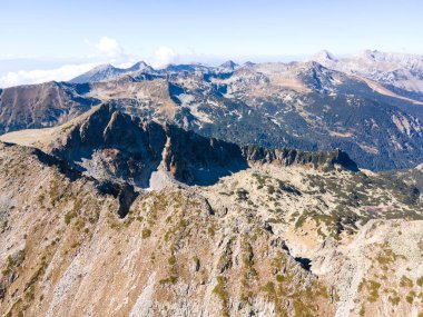 Polezhan zirvesi, Pirin Dağı, Bulgaristan etrafındaki şaşırtıcı hava manzarası