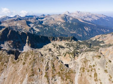 Polezhan zirvesi, Pirin Dağı, Bulgaristan etrafındaki şaşırtıcı hava manzarası