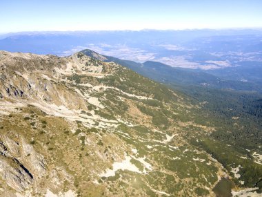 Polezhan zirvesi, Pirin Dağı, Bulgaristan etrafındaki şaşırtıcı hava manzarası
