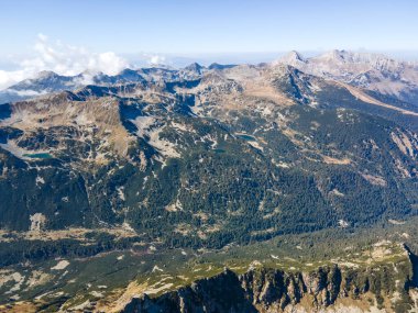 Polezhan zirvesi, Pirin Dağı, Bulgaristan etrafındaki şaşırtıcı hava manzarası