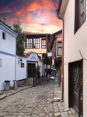 PLOVDIV, BULGARIA - 4 Eylül 2020: Bulgaristan 'ın eski Plovdiv kentinin şaşırtıcı günbatımı manzarası