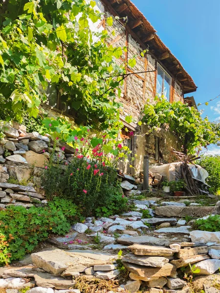 stock image Village of Delchevo with authentic houses from the nineteenth century, Blagoevgrad region, Bulgaria