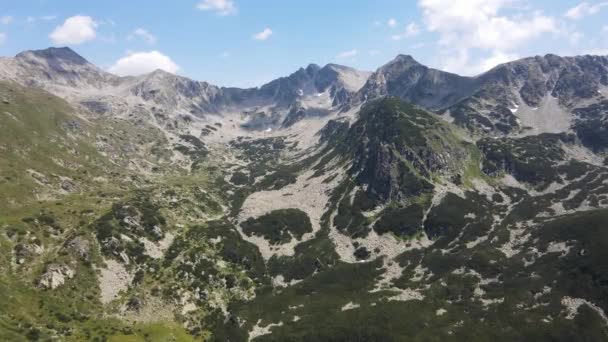 Καταπληκτική Αεροφωτογραφία Του Βουνού Πιρίν Κοντά Στις Κορυφές Γιαλοβαρνίκα Βουλγαρία — Αρχείο Βίντεο