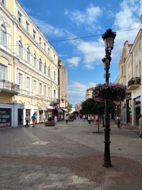 PLOVDIV, BULGARIA - 20 Temmuz 2020: Bulgaristan 'ın Plovdiv kentinin merkezinin şaşırtıcı panoramik manzarası
