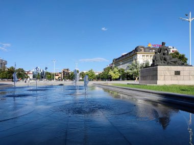 PLOVDIV, BULGARIA - 20 Temmuz 2020: Bulgaristan 'ın Plovdiv kentinin merkezinin şaşırtıcı panoramik manzarası