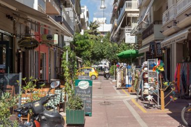 Dedeağaç, Yunanistan - 23 Eylül 2017: Dedeağaç şehri, Doğu Makedonya ve Trakya, Yunanistan tipik sokakta