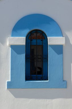 Porto Lagos, Yunanistan - 23 Eylül 2017: Saint Nicholas Porto Lagos, Doğu Makedonya ve Trakya, Yunanistan iki ada üzerinde bulunan manastır