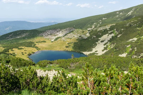 Niesamowity Krajobraz Góry Rila Pobliżu Jeziora Yonchevo Bułgaria — Zdjęcie stockowe