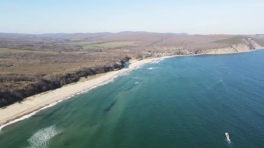 Bulgaristan 'ın Burgaz Bölgesi, Irakli bölgesindeki Vaya plajının şaşırtıcı hava manzarası 