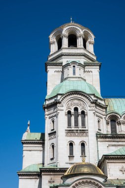 SOFYA, BULGARIA - 19 Mart 2023: Bulgaristan 'ın Sofya kentindeki Katedral Aziz Alexander Nevski' nin muhteşem manzarası