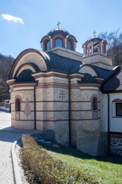 Bulgaristan 'ın başkenti Sofya' daki Lyulin Dağı 'ndaki Kutsal Üçlü Manastırı' na adanmış Ortodoks Divotino Manastırı