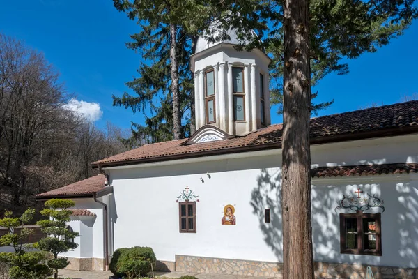 Monasterio Ortodoxo Divotino Dedicado Santísima Trinidad Montaña Lyulin Región Ciudad — Foto de Stock
