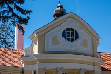 BANKYA, BULGARIA - 19 Mart 2023: Bulgaristan 'ın Sofya şehir merkezi Bankya' nın Panoraması