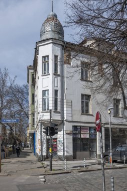 SOFYA, BULGARIA - 31 Mart 2023: Bulgaristan 'ın Sofya kentindeki Rakovski caddesinin panoramik manzarası