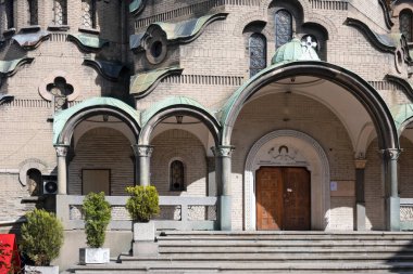 SOFYA, BULGARIA - 19 Mart 2023: Bulgaristan 'ın Sofya kentindeki Ortodoks Saint Paraskeva Kilisesi