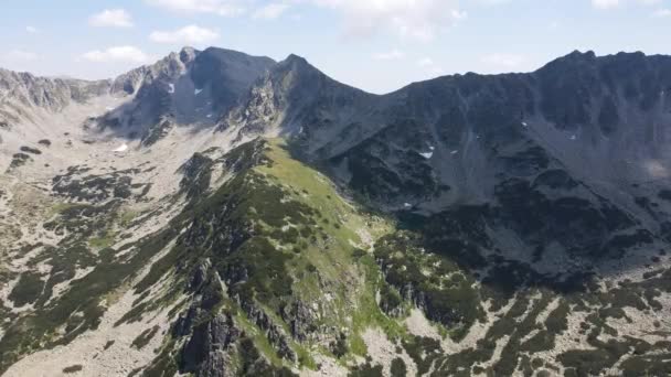 Amazing Aerial View Pirin Mountain Yalovarnika Peak Bulgaria — Wideo stockowe