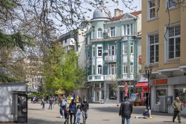 ASENOVGRAD, BULGARIA -11 Nisan 2023: Bulgaristan 'ın Filibe Bölgesi Asenovgrad kentinin merkezi