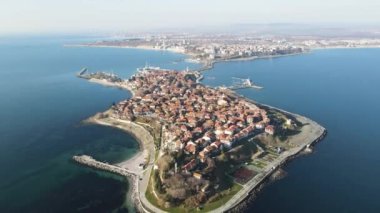 Bulgaristan 'ın Burgaz Bölgesi Nessebar kentinin İnanılmaz Hava Gündoğumu manzaralı kasabası 