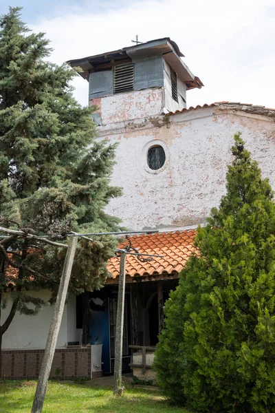 Bulgaristan 'ın Blagoevgrad Bölgesi, Ograzhden Dağı' ndaki Dolene Köyü Panoraması