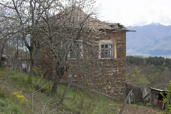 Πανόραμα Του Χωριού Dolene Στο Βουνό Ograzhden Περιοχή Blagoevgrad Βουλγαρία — Φωτογραφία Αρχείου