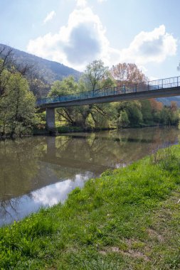 Pancharevo Gölü Bahar Manzarası, Sofya Şehir Bölgesi, Bulgaristan