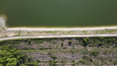 Bulgaristan 'ın Filibe Bölgesi' nin Asenovgrad kenti yakınlarındaki Kırk Springs Reservoir Havacılık Manzarası