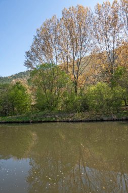 Pancharevo Gölü Bahar Manzarası, Sofya Şehir Bölgesi, Bulgaristan