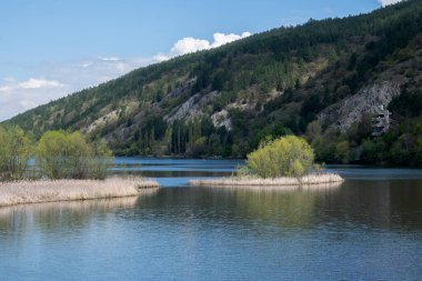 Pancharevo Gölü Bahar Manzarası, Sofya Şehir Bölgesi, Bulgaristan