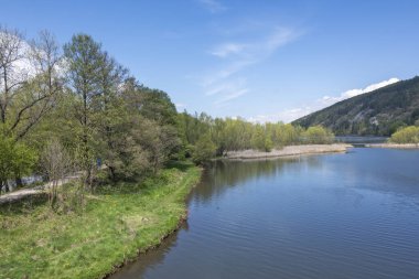 Pancharevo Gölü Bahar Manzarası, Sofya Şehir Bölgesi, Bulgaristan