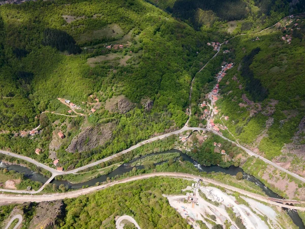 Increíble Vista Aérea Del Desfiladero Iskar Cerca Aldea Bov Montañas —  Fotos de Stock