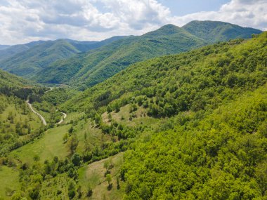 Ochindol, Vratsa bölgesi, Balkan Dağları, Bulgaristan yakınlarındaki Iskar Nehri Boğazı 'nın hava manzarası